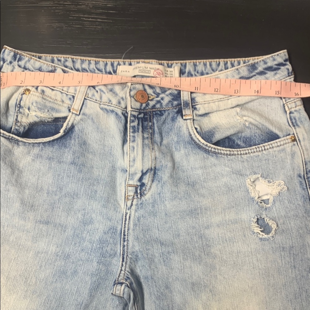 Zara Blue High Rise Jeans with Distressed Detailing